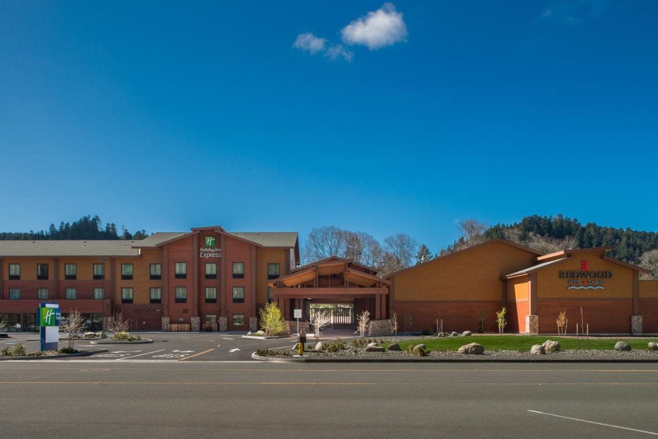 Holiday Inn Express Klamath - Redwood Ntl Pk Area By Ihg Bagian luar foto