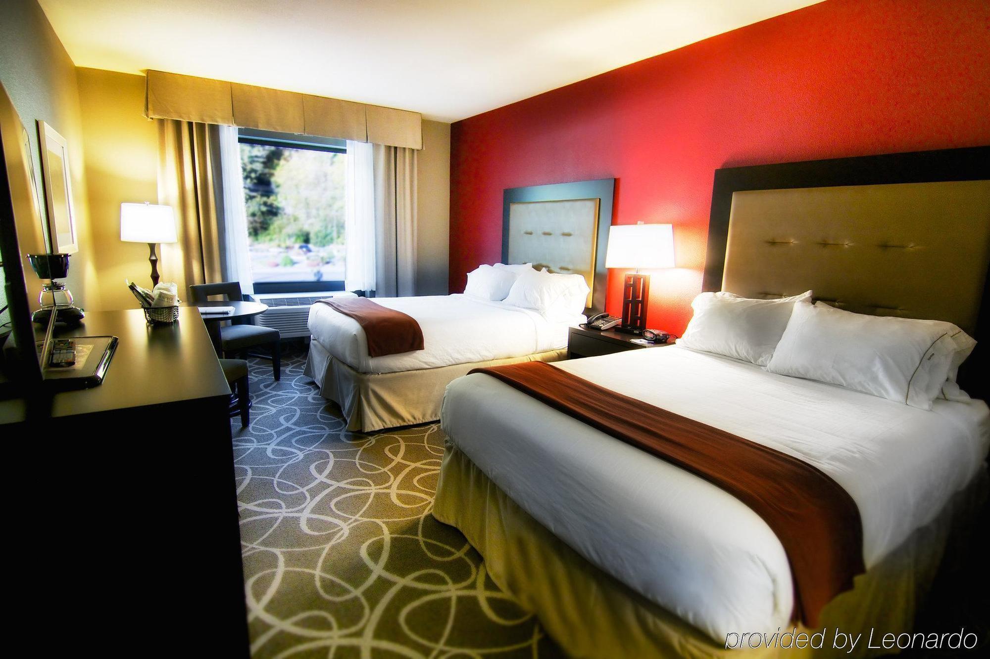 Holiday Inn Express Klamath - Redwood Ntl Pk Area By Ihg Bagian luar foto